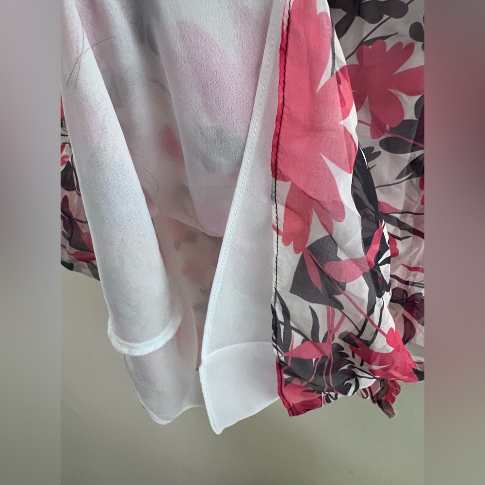 Milly Pink Floral Blouse with Black Bow NWT - Picture 8 of 8